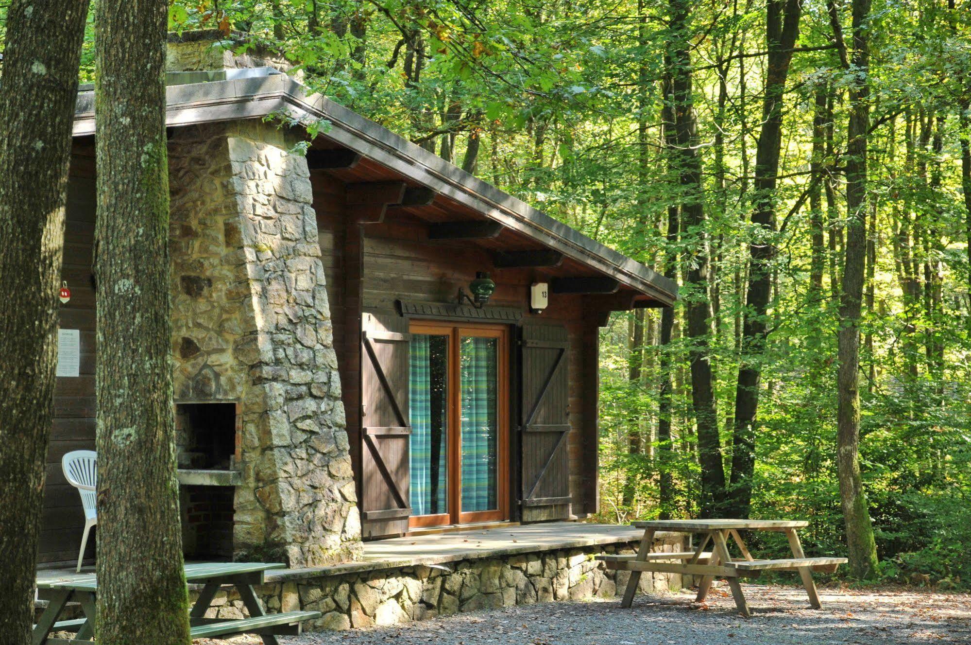 Village De Vacances D'Oignies Zewnętrze zdjęcie