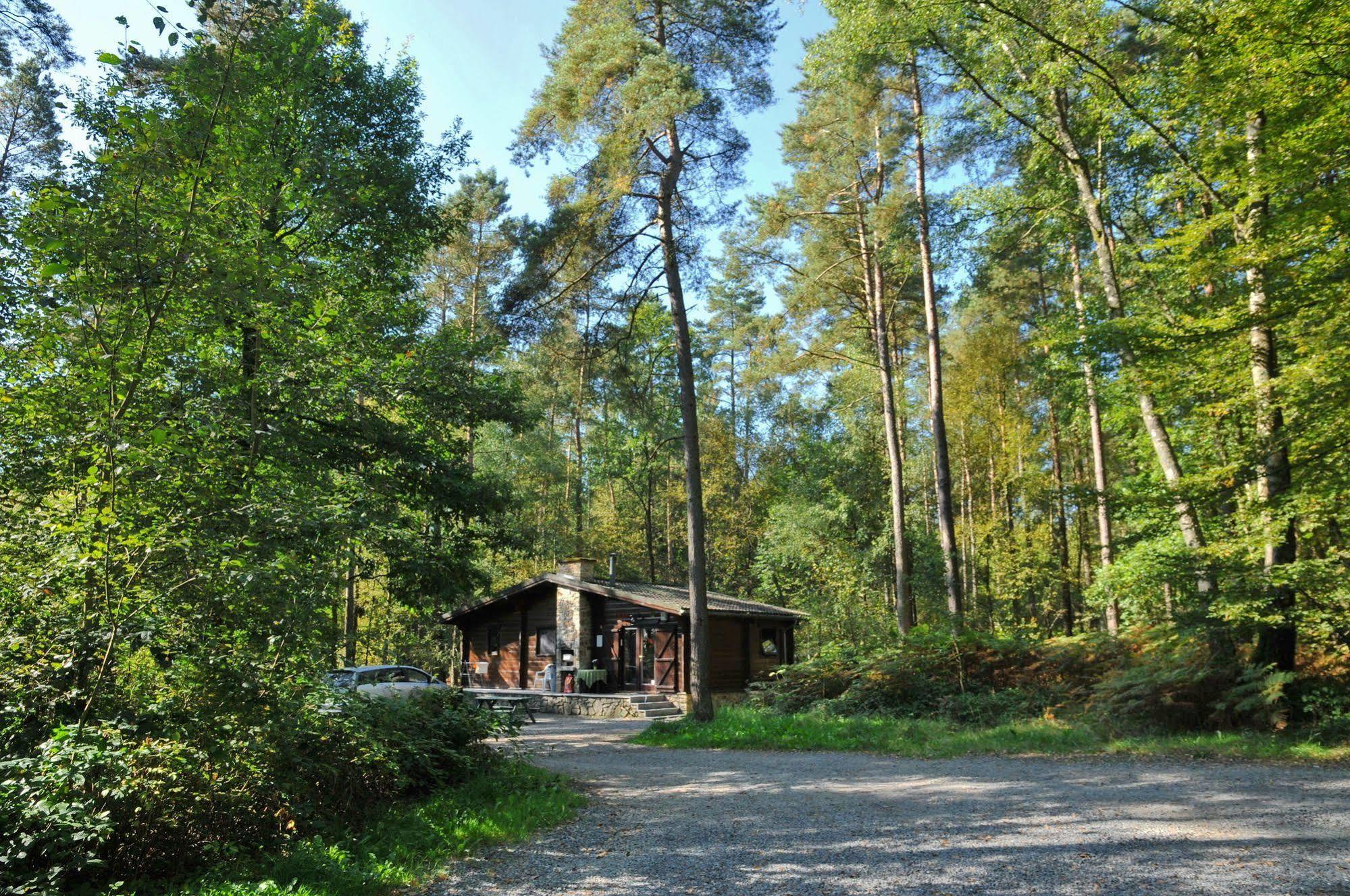 Village De Vacances D'Oignies Zewnętrze zdjęcie