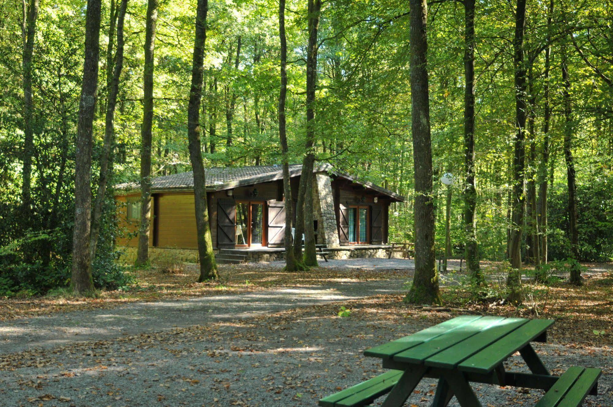 Village De Vacances D'Oignies Zewnętrze zdjęcie